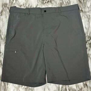 Greg Norman Gray Flat Front Golf Shorts Lightweight Summer Vacation Everyday